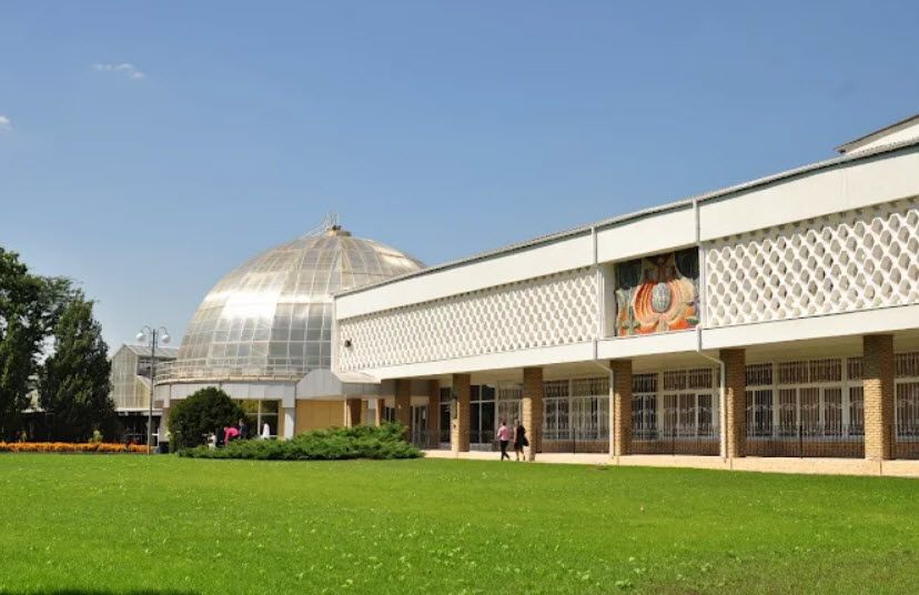 Donetsk Botanical Garden, Ukraine